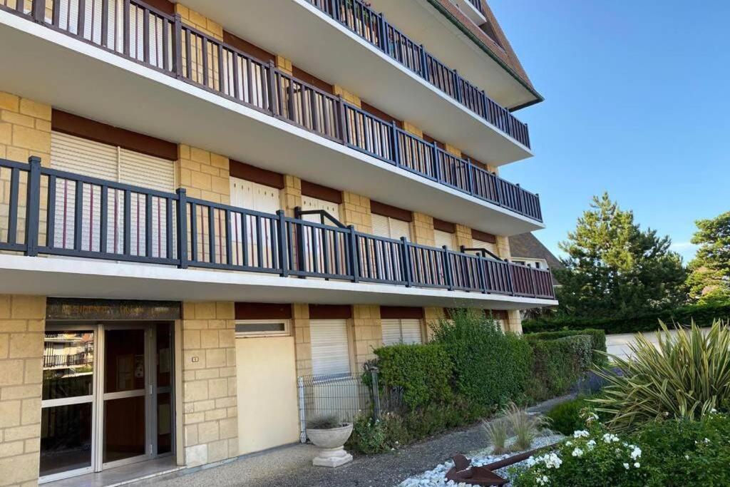 Magnifique Appartement Vue Mer A 50 M De La Plage Villers-sur-Mer Dış mekan fotoğraf